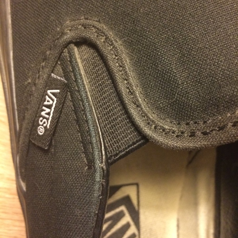 Vans classic slip-on skater shoes (Black, US women's size 7.5,  US men's size 6)